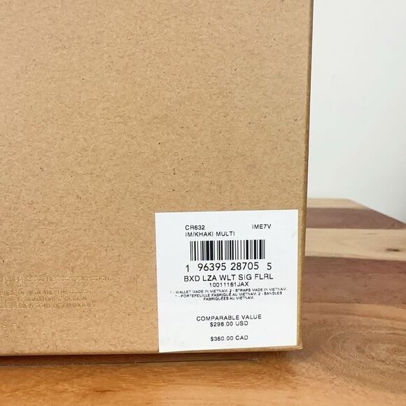 NWT Coach Boxed Long Zip Around Wallet‎ In Signature Canvas With Floral Print - Picture 8 of 8